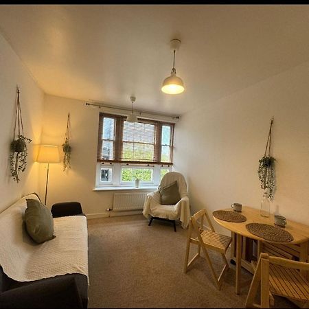 Апартаменты Old Town Flat In The Heart Of Shoreditch Лондон Экстерьер фото